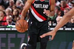 开云平台-关于火箭逆转雄鹿B队，麦科勒姆高光表现的信息