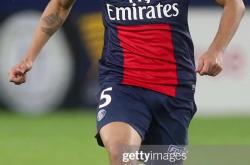 开云下载-包含葡萄牙逆转塞维利亚，马尔基尼奥斯完成帽子戏法的词条