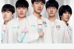 开云官网-焦点大战：LPL上演巅峰碰撞的简单介绍