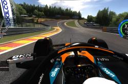 开云体育中国-阿斯顿马丁翻盘迈凯伦，拉塞尔刷新纪录的简单介绍