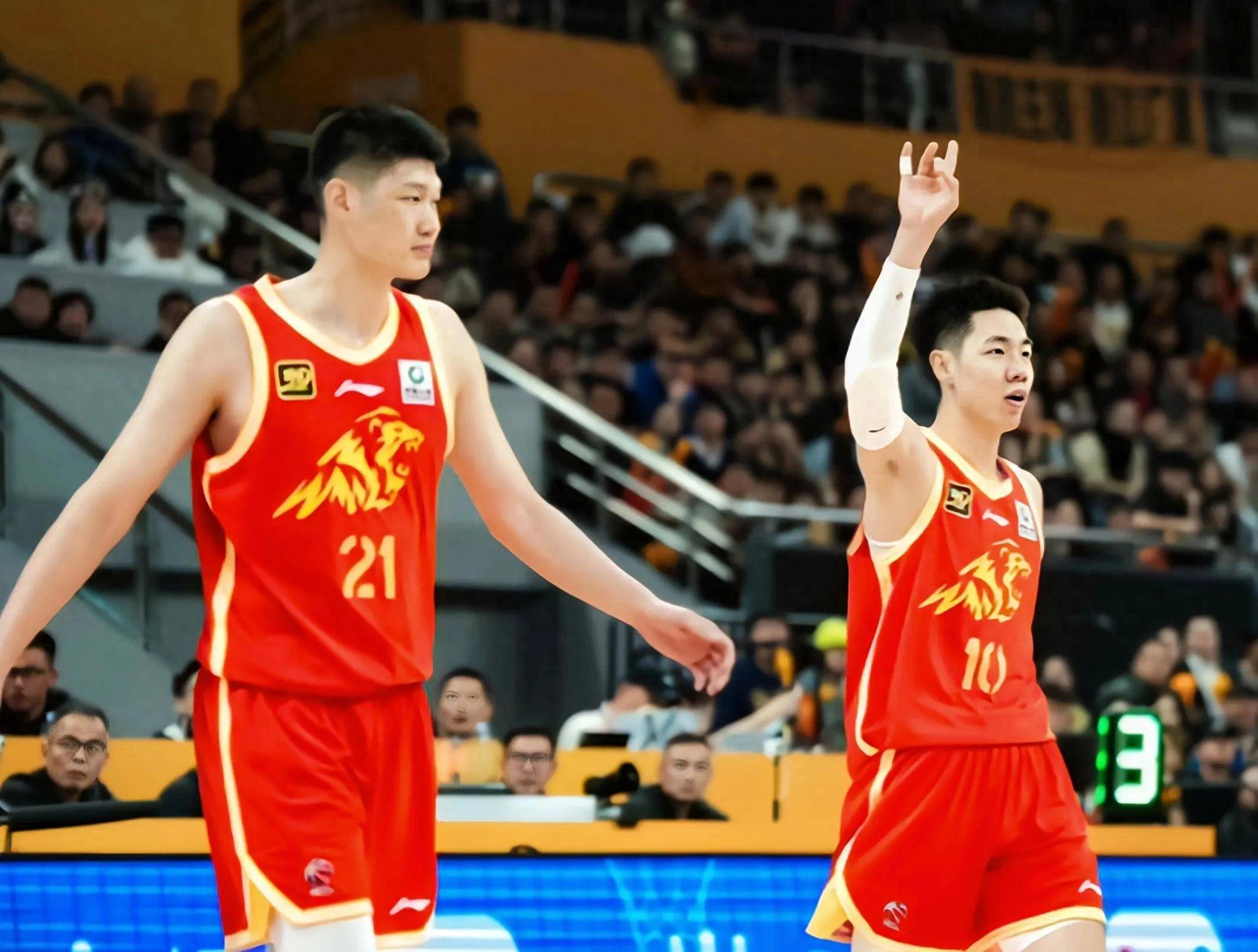 胡金秋29分助广东晋级CBA总决赛，易建联再战篮坛的简单介绍