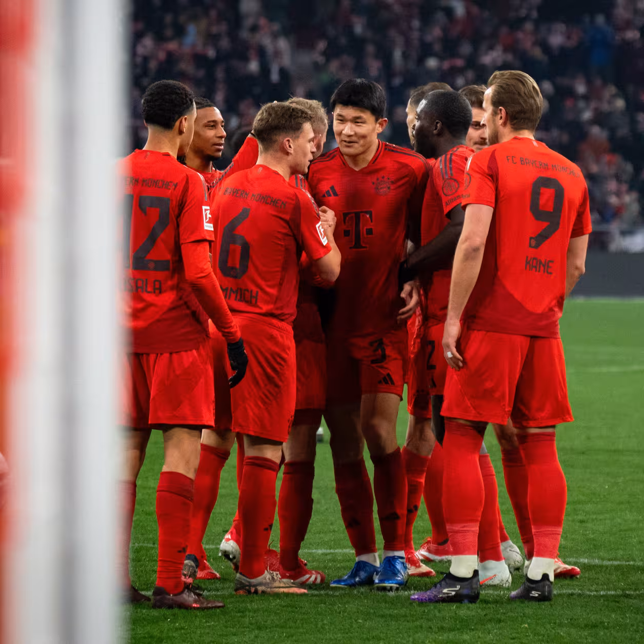 关于拜仁慕尼黑客场大胜云达不来梅,德甲榜首座无悬念的信息 关于拜仁慕尼黑客场大胜云达不来梅,德甲榜首座无悬念的信息