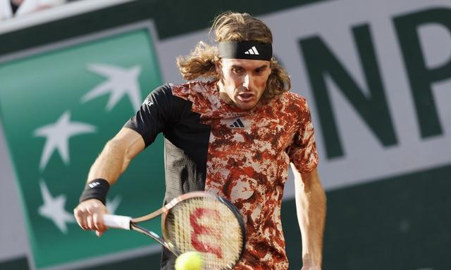 包含世界网球队翻盘英国网球队,西西帕斯打破历史纪录的词条 包含世界网球队翻盘英国网球队,西西帕斯打破历史纪录的词条