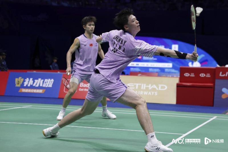 中国羽毛球队鏖战印尼羽毛球队,马琳统治全场的简单介绍 中国羽毛球队鏖战印尼羽毛球队,马琳统治全场的简单介绍