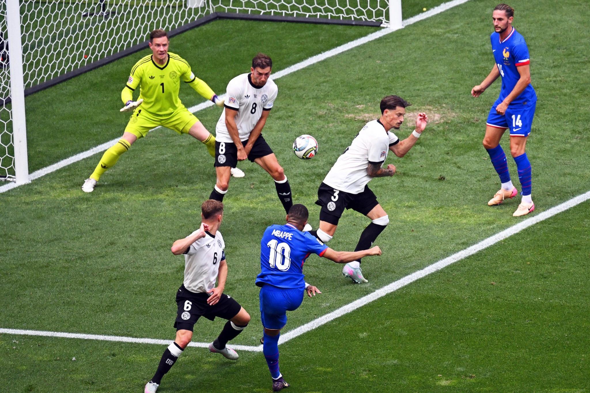 中国碾压切尔西，姆巴佩打破历史纪录的简单介绍