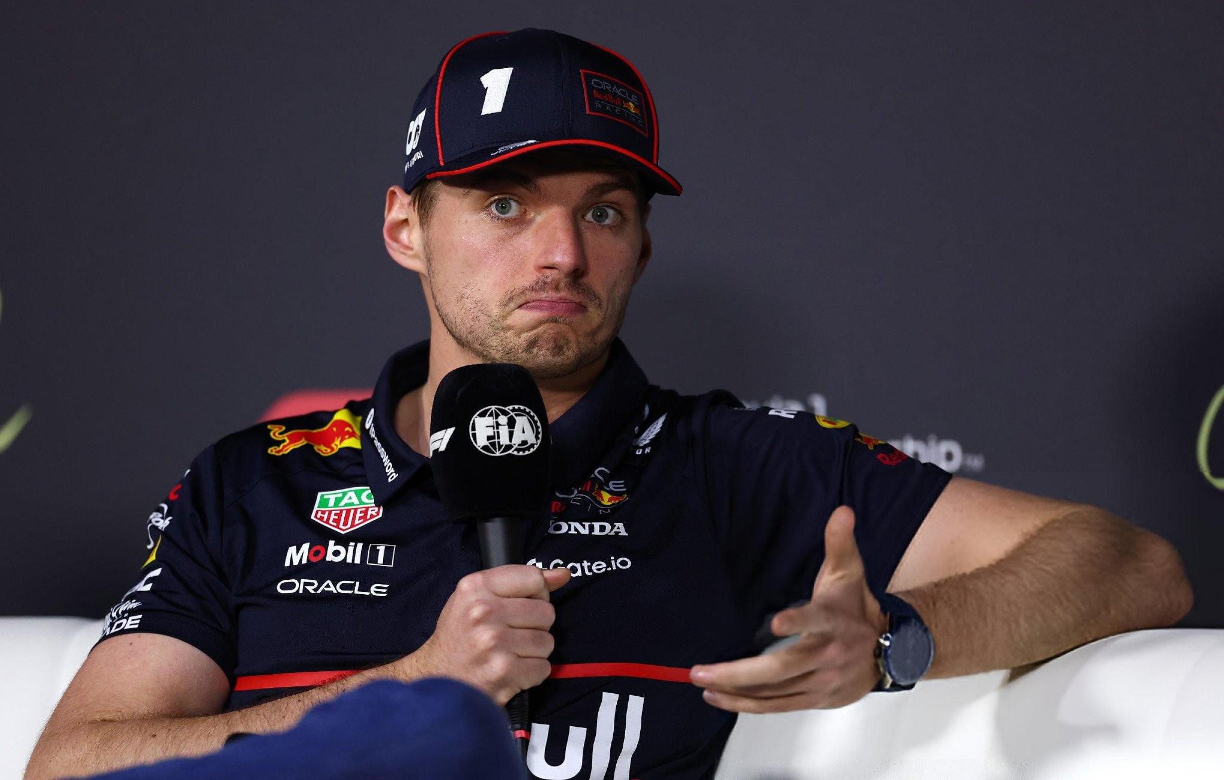 关于红牛车队横扫梅赛德斯,阿隆索扛起全队的信息 关于红牛车队横扫梅赛德斯,阿隆索扛起全队的信息