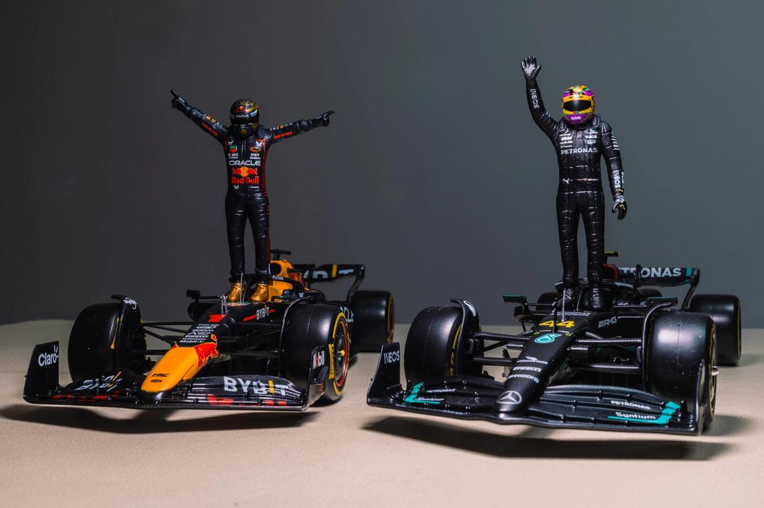 阿斯顿马丁逆转红牛车队，塞恩斯高光表现